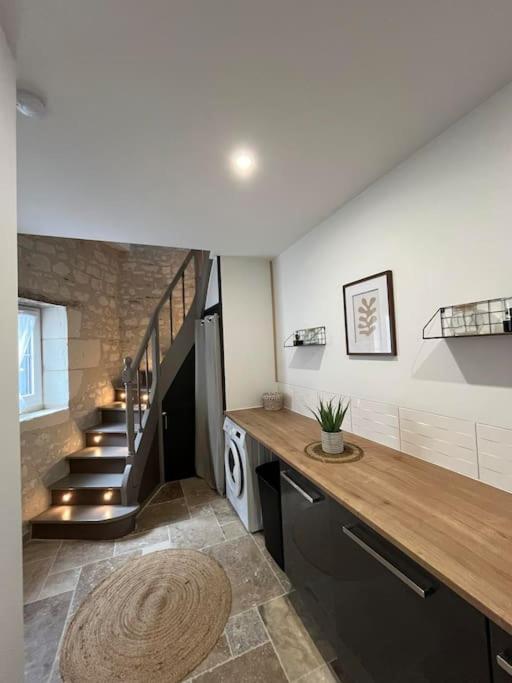 Charmante Maison De Bourg Cosy Acces Wifi Sepmes Kültér fotó
