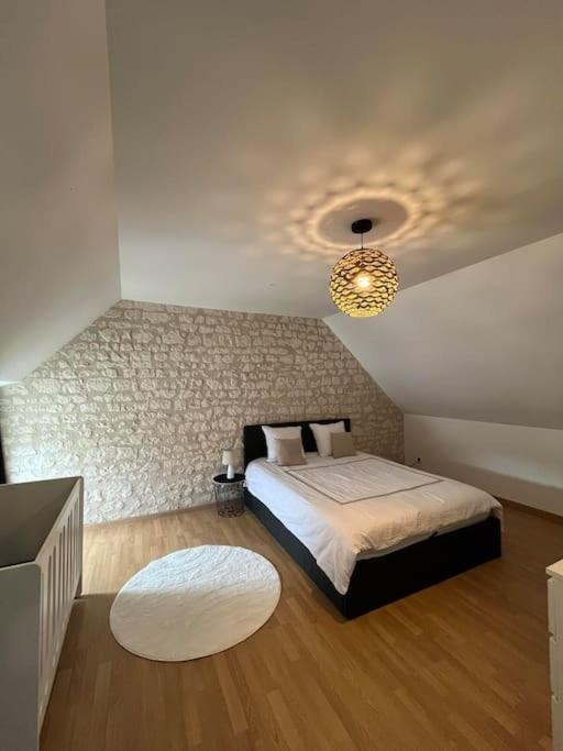 Charmante Maison De Bourg Cosy Acces Wifi Sepmes Kültér fotó