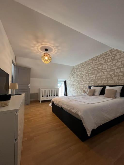 Charmante Maison De Bourg Cosy Acces Wifi Sepmes Kültér fotó