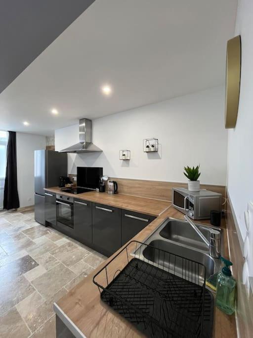 Charmante Maison De Bourg Cosy Acces Wifi Sepmes Kültér fotó